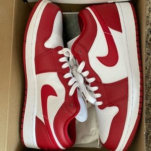 Jordan 1 Low Gym Red White